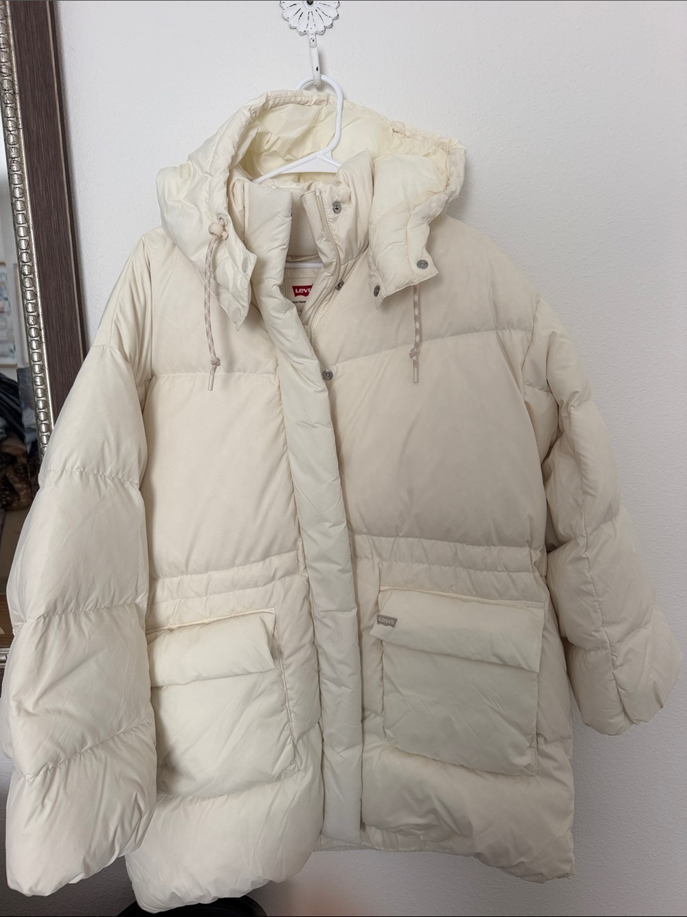 Levi's Cream Hooded Puffer Coat